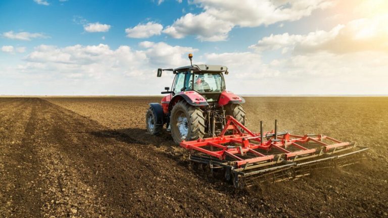tractor
